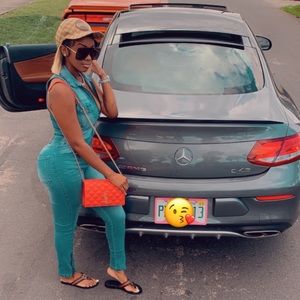 Meet your Posher, Diamond